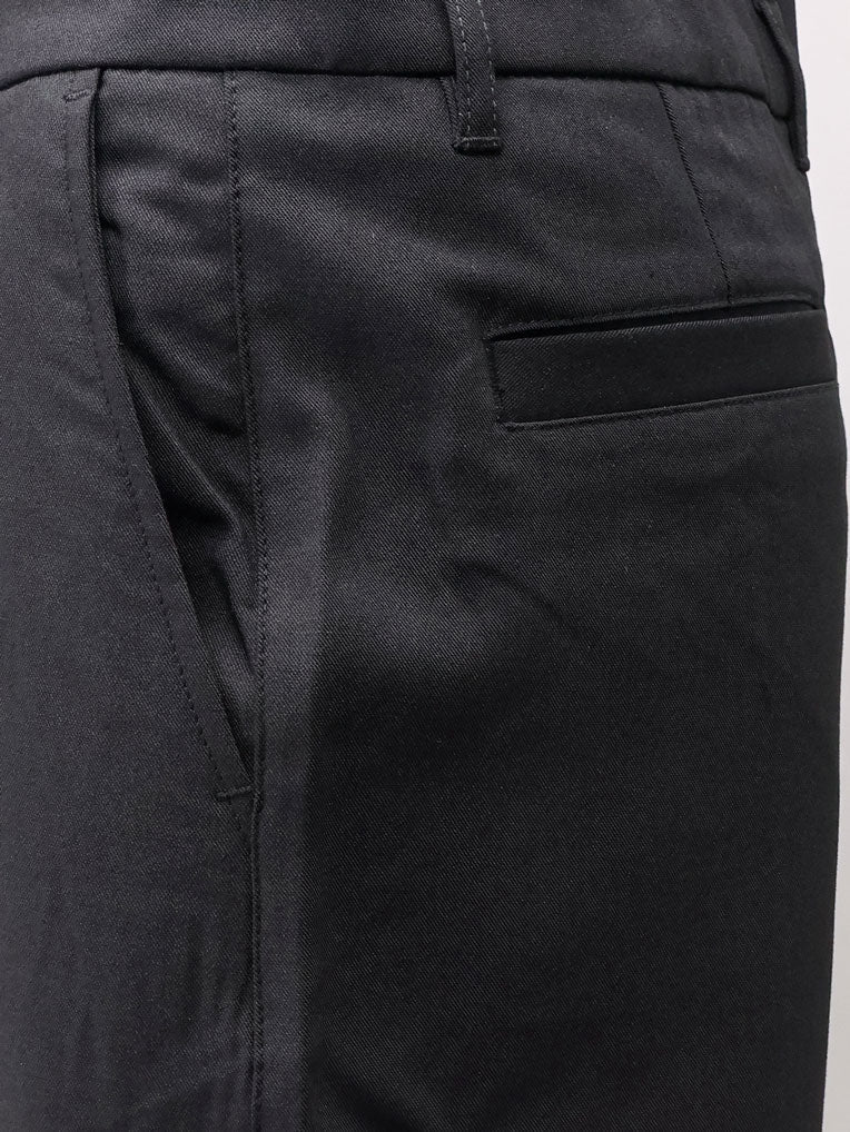 Woodbird Bermudas Bermuda Shorts — Black, view 4
