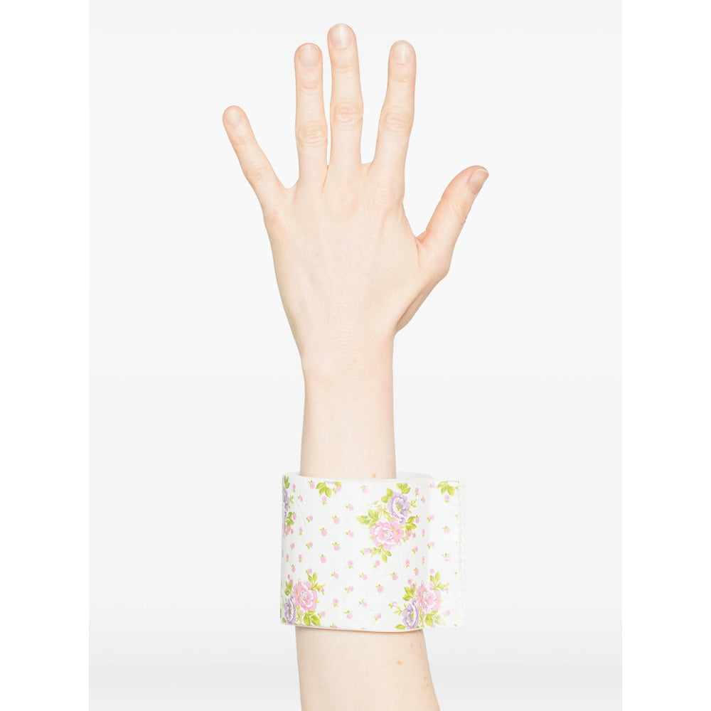 Yvmin Floral Acrylic Bracelet — White, view 2